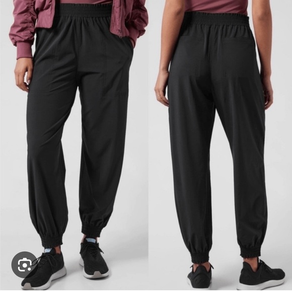 Athleta savannah jogger in black size 6 casual comfy travel Athleisure - Picture 1 of 6